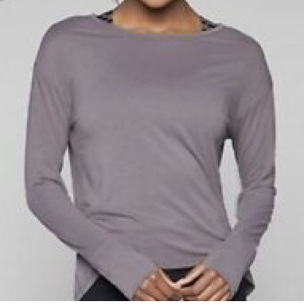 Athleta Power Up Long Sleeve Tee Shirt in Light Purple